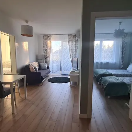 Debowe Zacisze Tuzycka Lägenhet *