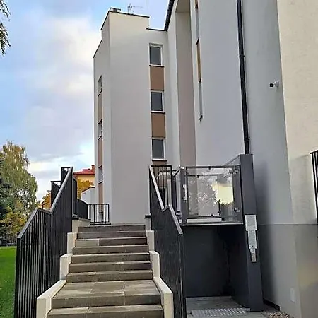 Debowe Zacisze Tuzycka Apartment *